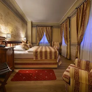 4* Hotel Charles