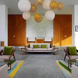 Element Me'aisam, Hotel