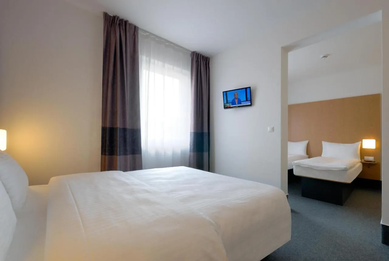 B&B Hotel Prague City